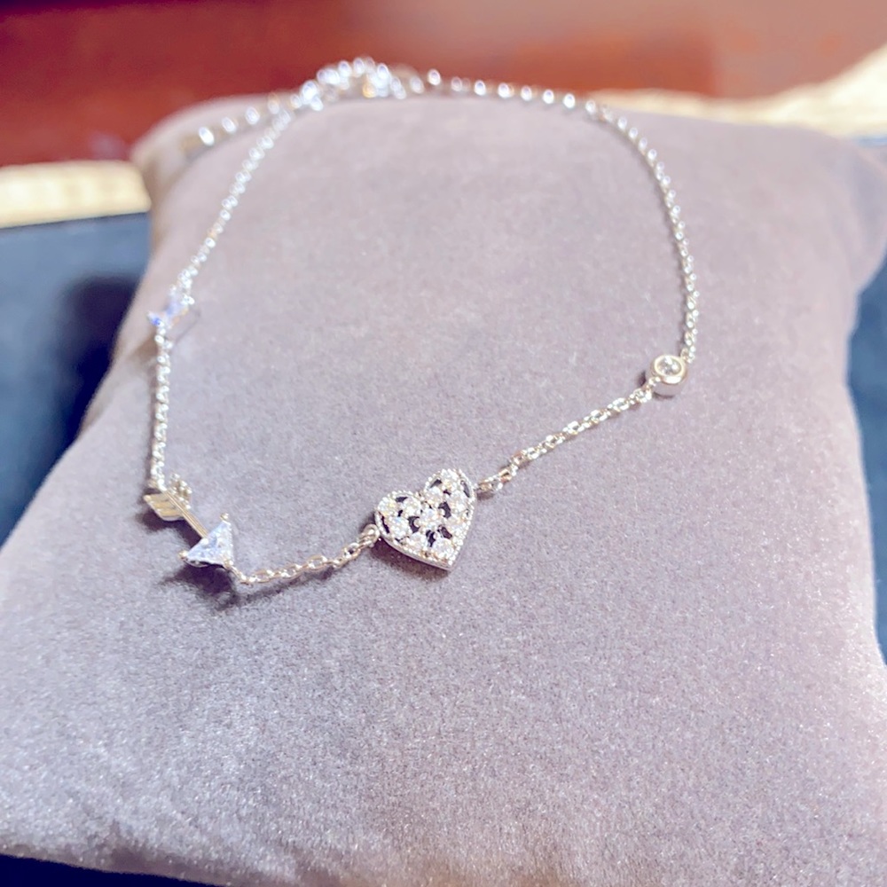 Silver CZ Fashion Bracelet. NWT